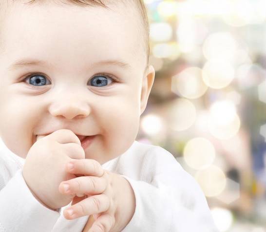 埃里克森:嬰兒為什么會對媽媽微笑?