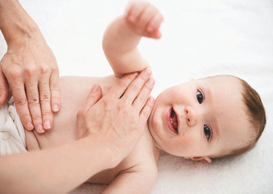 【視頻】寶寶撫觸實用操作步驟